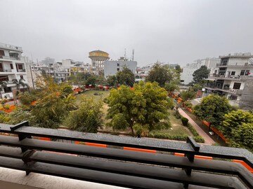 2 BHK Independent House – Garden View at Gomti Nagar - for Rent
