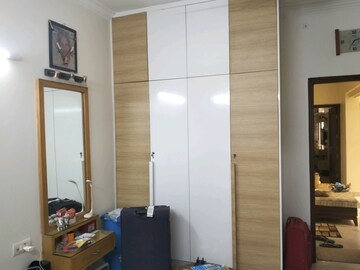 Master Bedroom in 3 BHK Builder Floor at Paschim Vihar – for Sale