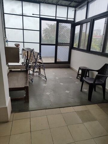 Staircase in 3 BHK Apartment at Varun Enclave, Sector 28 – for Rent