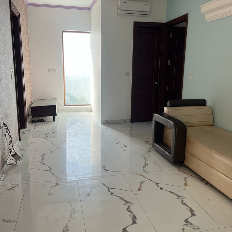 Team Area, shri-northview-avenue 2.5 Bedroom 1425 Sq.Ft. Apartment In Dyalpur Zirakpur 8017434