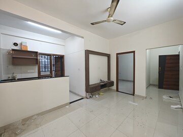 Room in 1 BHK Builder Floor at Hsr Layout – for Rent