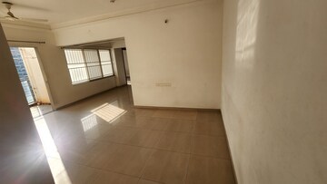 Room in 2 BHK Apartment at Kolte Patil Life Republic, Hinjewadi – for Rent