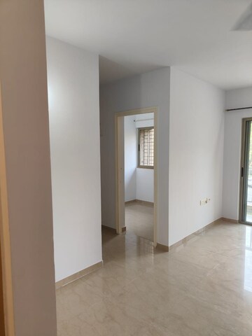 Room in 1.5 BHK Apartment at Lodha Palava City, Dombivli East – for Rent