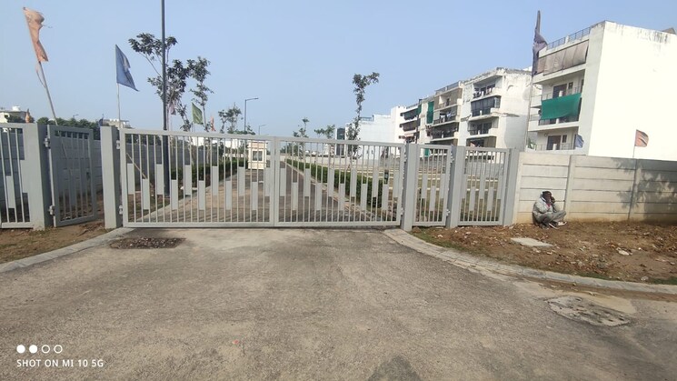 Exterior View, sector 16  300 Sq.Yd. Plot In Sector 16 Faridabad 8017495