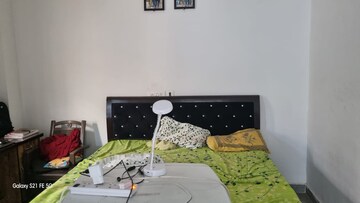 Bedroom in 3 BHK Independent House at Sector 43 – for Rent