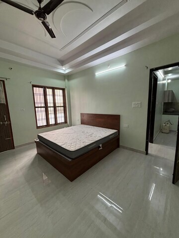 Living Room in 2 BHK Independent House at Gomti Nagar – for Rent