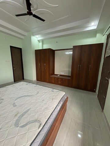 Bedroom in 2 BHK Independent House at Gomti Nagar – for Rent