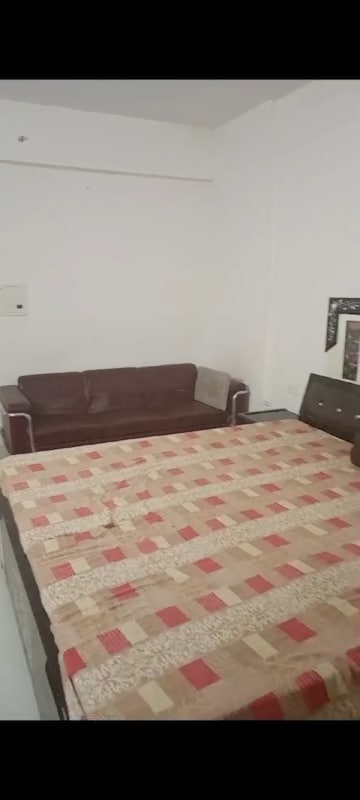 Studio Apartment For Rent in Karam Pura Delhi  8017819