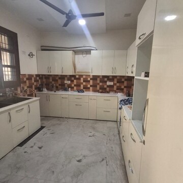 3 BHK Apartment For Rent in Sector 37