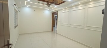 Room in 3 BHK Apartment at Jayabheri The Summit, Narsingi – for Rent