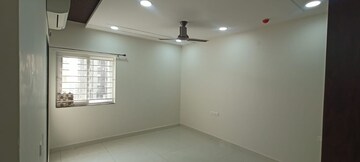 Room in 3 BHK Apartment at Jayabheri The Summit, Narsingi – for Rent