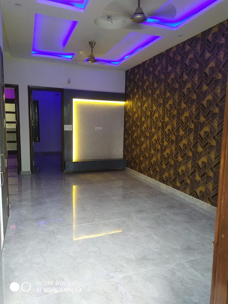 Room, high ground 4 Bedroom 1800 Sq.Ft. Independent House In High Ground Zirakpur 8018310