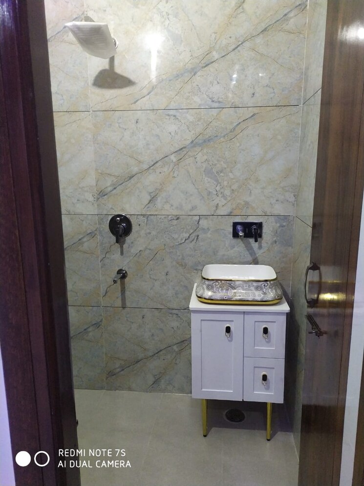 Bathroom, high ground 4 Bedroom 1800 Sq.Ft. Independent House In High Ground Zirakpur 8018310