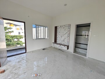 Room in 1 BHK Builder Floor at Hsr Layout – for Rent