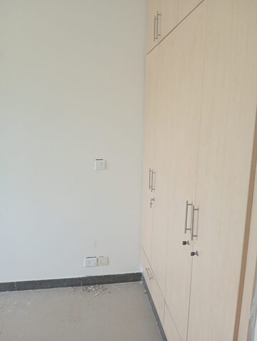 Furnished Amenities in 3 BHK Builder Floor at Sector 23 – for Rent