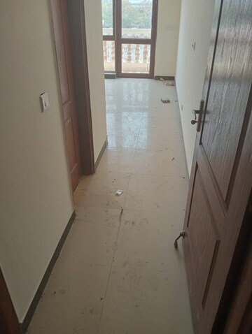 Building Lobby in 3 BHK Builder Floor at Sector 23 – for Rent