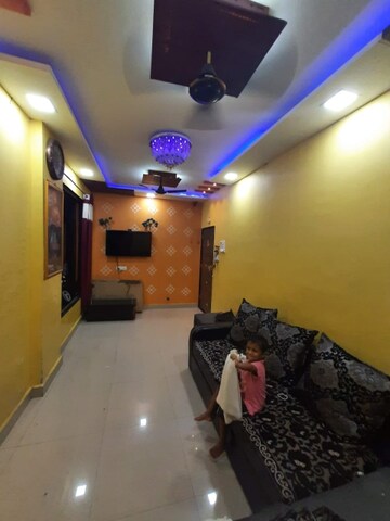 Living Room in 2 BHK Apartment at Thane West – for Rent