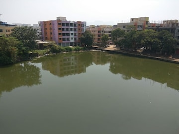 Swimming Pool in 2 BHK Apartment at Thane West – for Rent