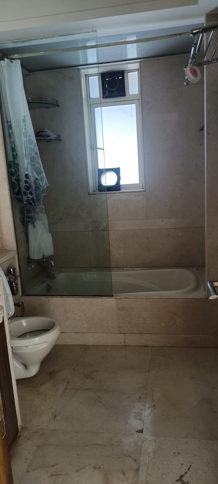 Bathroom, cuffe parade 4 Bedroom 2000 Sq.Ft. Apartment In Cuffe Parade Mumbai 8018580