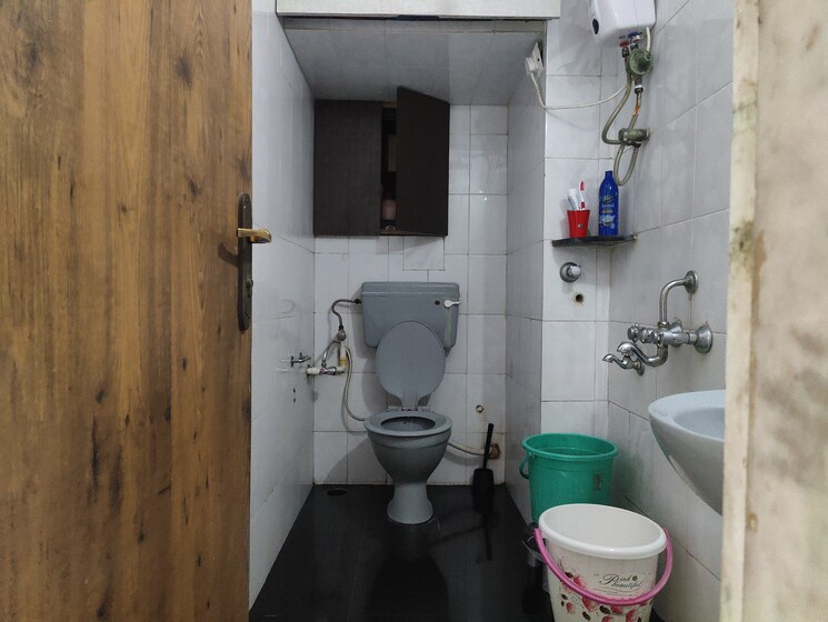 Bathroom, kanakia-sky-high 3 Bedroom 1050 Sq.Ft. Apartment In Kandivali West Mumbai 8018581