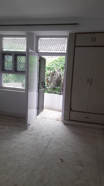 3 BHK Apartment For Rent in Dwarka Delhi  8018597