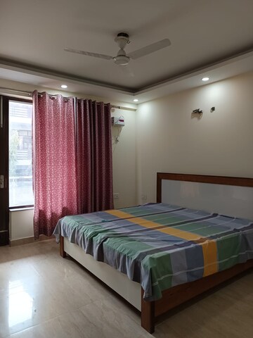 Bedroom in 1.5 BHK Builder Floor at Sector 45 – for Rent