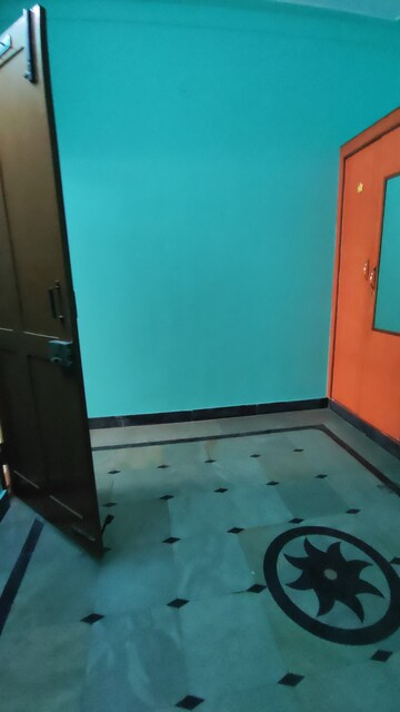 Furnished Amenities in 2 BHK Independent House at Koramangala – for Rent