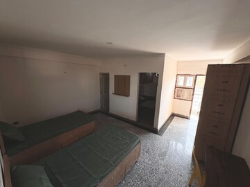 Room in  Pg at Sector 70 – for Rent