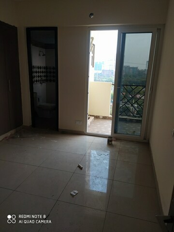 2 BHK Apartment For Rent in Amrapali Golf Homes, Sector 4, Greater Noida