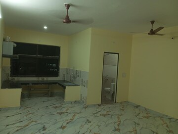 Bedroom in 1 BHK Builder Floor at Sector 23 – for Rent