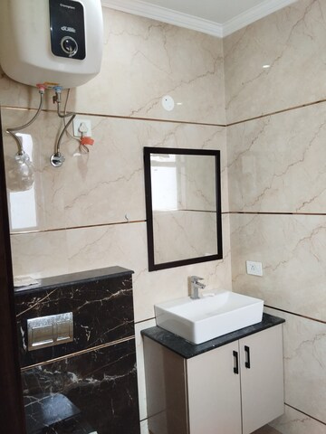Bathroom in 3 BHK Apartment at Sector 45 – for Rent