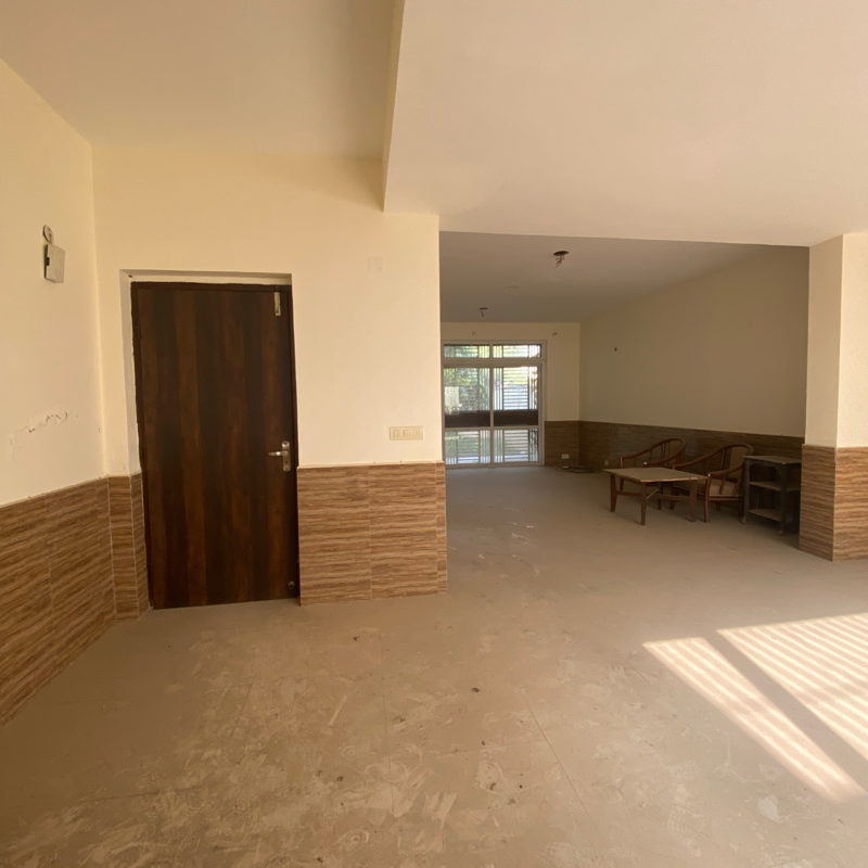 3.5 BHK + Pooja Room,Extra Room Villa For Sale in BPTP Parklands Villa