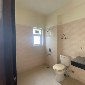 Bathroom in 3.5 BHK Villa at BPTP Parklands Villa, Sector 88 – for Sale