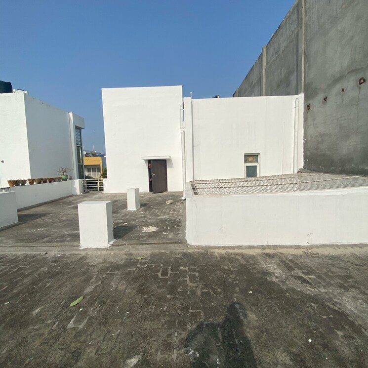 Terrace, bptp-parklands-villa 3.5 Bedroom 350 Sq.Yd. Villa In Sector 88 Faridabad 8018947