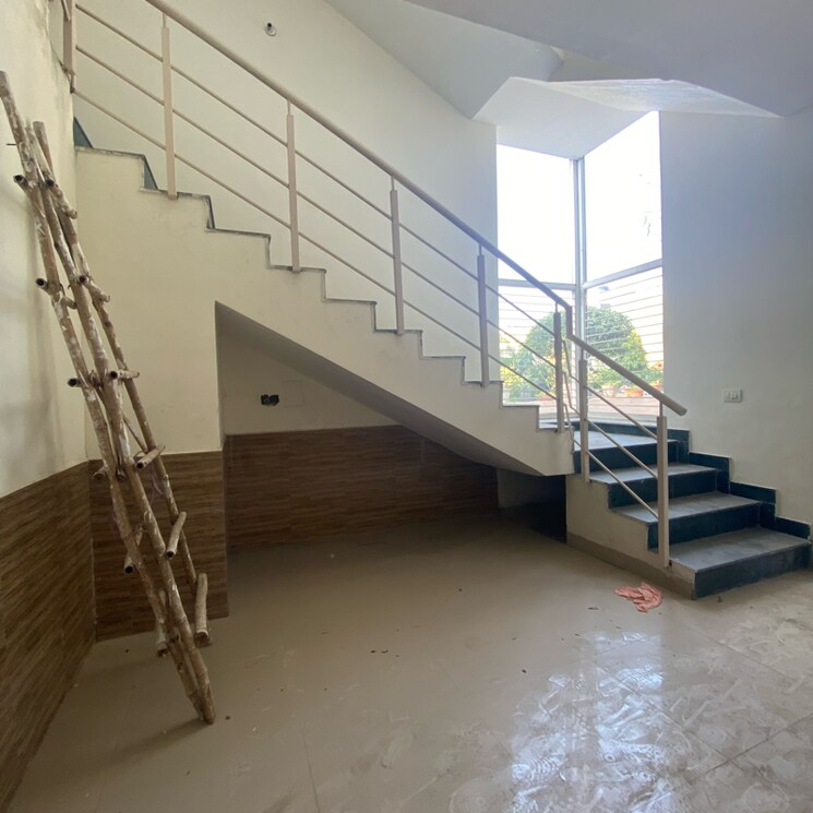 undefined, bptp-parklands-villa 3.5 Bedroom 350 Sq.Yd. Villa In Sector 88 Faridabad 8018947