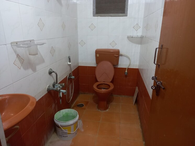 Bathroom, kadugodi 2 Bedroom 1100 Sq.Ft. Apartment In Kadugodi Bangalore 8018905