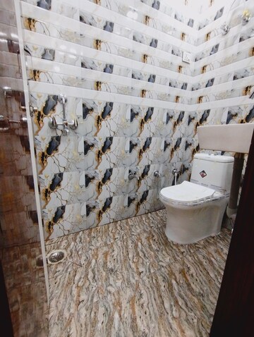 Bathroom in 2 BHK Builder Floor at Uttam Nagar West – for Sale