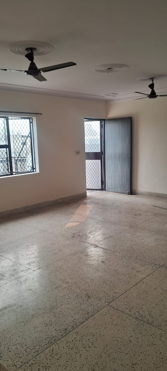 2 BHK Builder Floor For Rent in Mayur Vihar Phase 1 Delhi  8019228