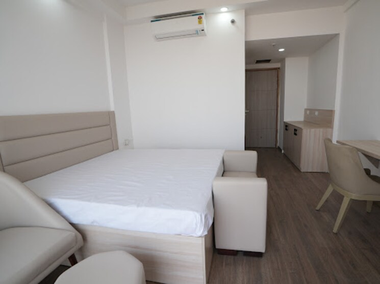 Bedroom, omaxe-india-trade-center 1 RK 450 Sq.Ft. Apartment In Alpha Ii Greater Noida Greater Noida 8019083