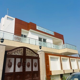 6+ BHK Villa For Rent in Ansal Sushant Golf city Bagiamau Lucknow  8019176