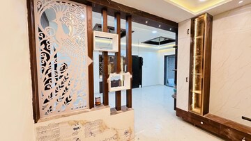 Room in 3 BHK Apartment at Frontline Seven, Kokapet – for Rent