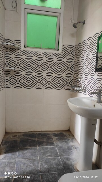 Bathroom in 3 BHK Builder Floor at Ashoka Enclave 3, Sector 35 – for Rent