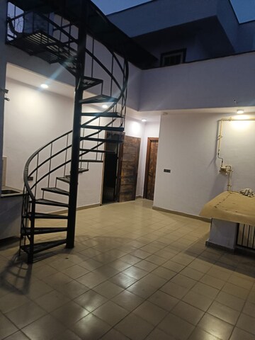 Staircase in Studio Independent House at RWA Apartments Sector 52, Sector 52 – for Rent