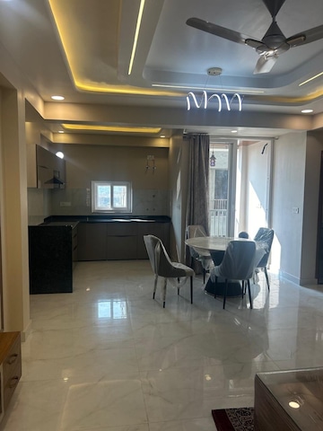 Living Room in 2 BHK Apartment at Krishna Nagar – for Rent