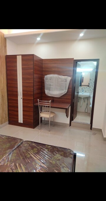 Master Bedroom in 1.5 BHK Builder Floor at Ansal Sushant Lok I, Sector 43 – for Rent