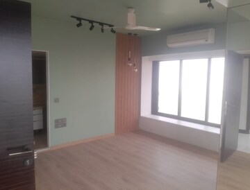 Room in 2 BHK Apartment at A1 Apartment, Malabar Hill – for Sale