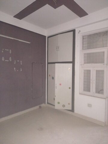 Room in 2 BHK Apartment at Sudha Sarovar Apartment, Govindpuram – for Sale
