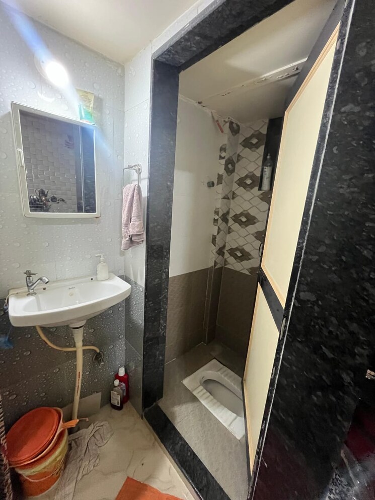 Bathroom, omkar-apartments-bavdhan 1 Bedroom 500 Sq.Ft. Apartment In Bavdhan Pune 8019510