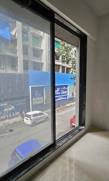 Balcony in  Shop at Lajpat Nagar I – for Rent