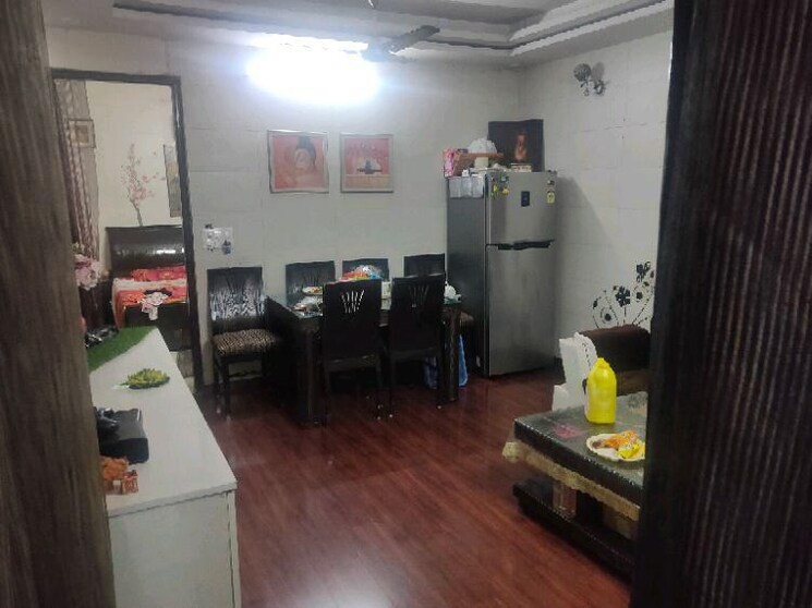  Parking, rohini sector 24 3 Bedroom 60 Sq.Mt. Builder Floor In Rohini Sector 24 Delhi 8019537